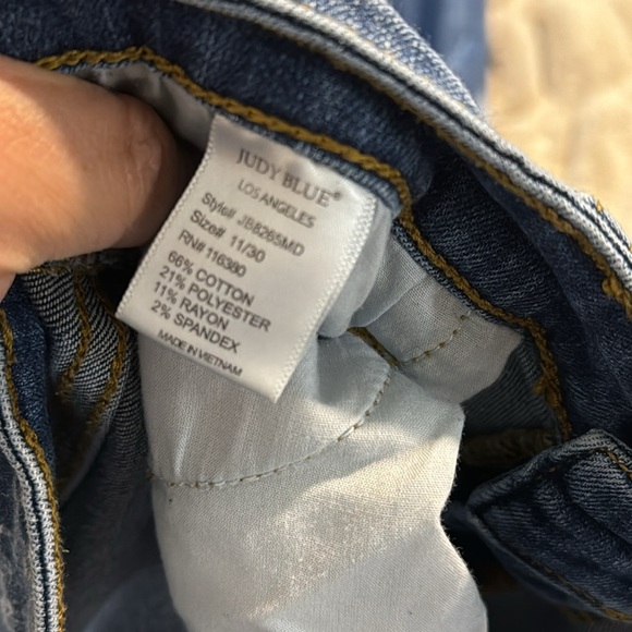 Judy blue leopard patch jeans - Picture 9 of 9